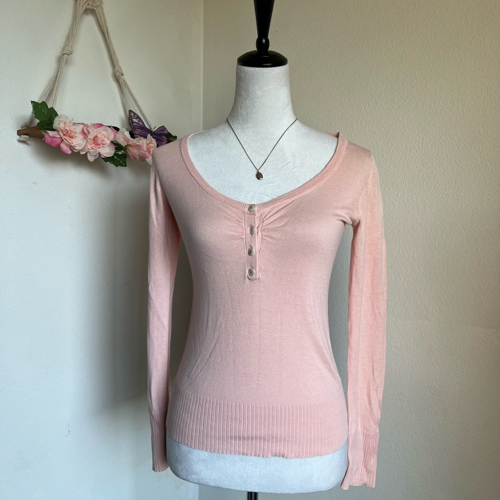 Y2K baby pink Old Navy Long Sleeve Top size small